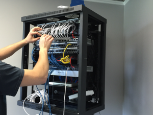 Hướng Dẫn Lập Kế Hoạch Bảo Trì Máy Tính Nội Bộ Cho Doanh Nghiệp Nhỏ