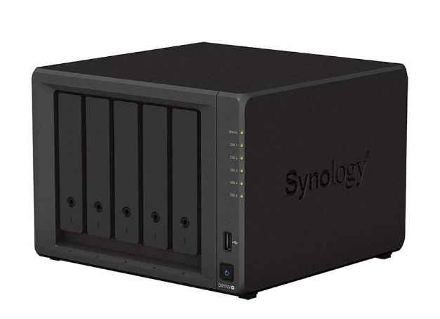 Thiết bị lưu trữ mạng NAS Synology DS1522+