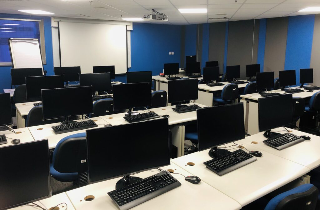 Dịch vụ bảo trì máy tính văn phòng theo yêu cầu linh hoạt tại TP.HCM