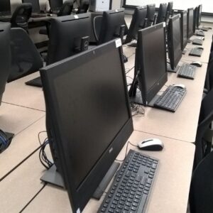 Bảo trì hệ thống máy tính toàn diện cho công ty chuyên nghiệp