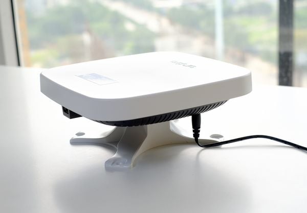 R2W96A – Aruba Instant On AP11 (RW) Access Point | Giải pháp WiFi doanh nghiệp mạnh mẽ, ổn định